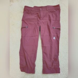 Eddie Bauer size 10 Capris first ascent Womens  Flat Front Ripstop